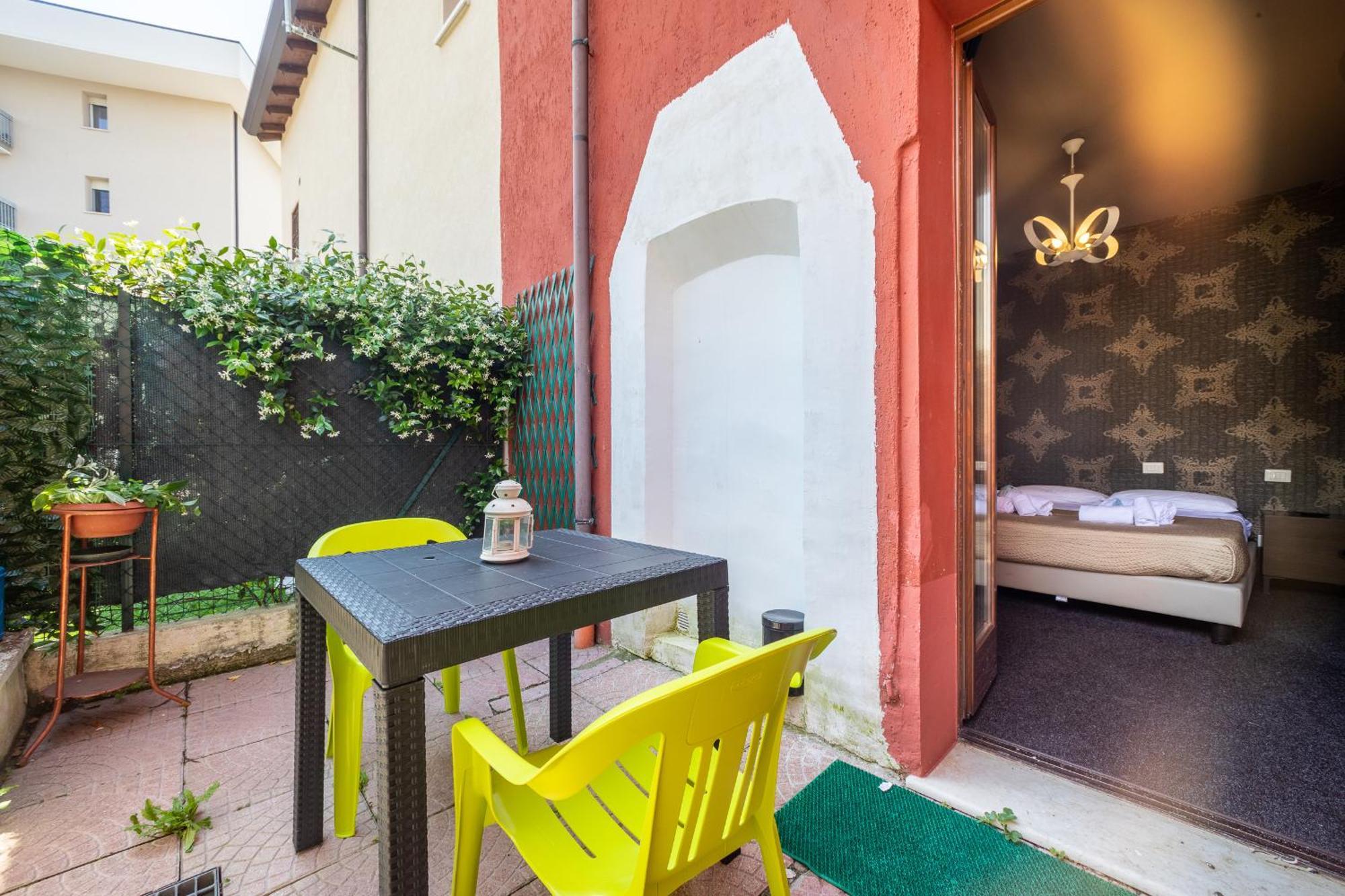 Italstay - Nuova Residenza Romeo - Affittacamere Верона Экстерьер фото